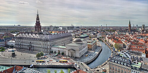 København — Mik Hartwell from Copenhagen, Denmark (CC BY 2.0) København